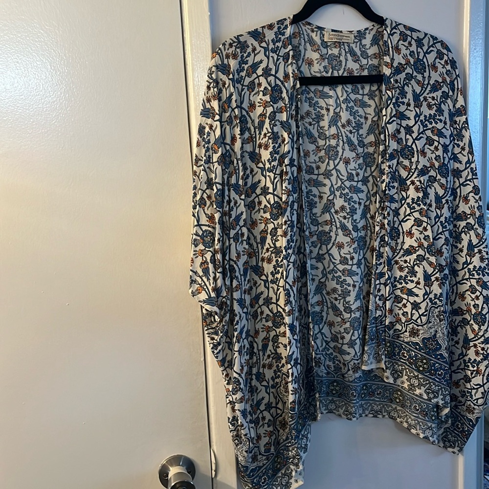 White blue and orange kimono